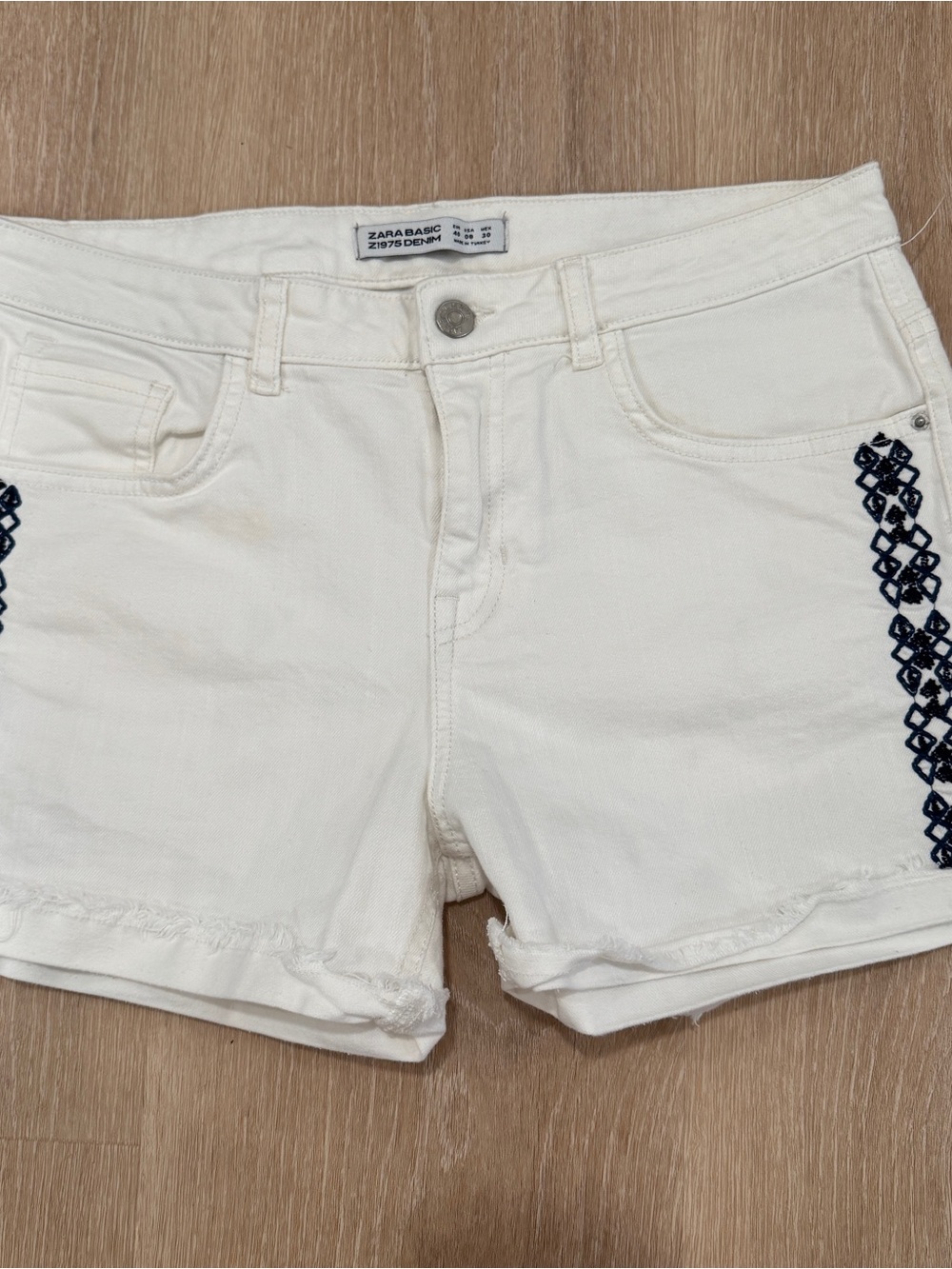 Zara White Denim Shorts with Navy Side Embroidery